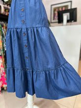 Cargar imagen en el visor de la galería, Falda campesina denim
