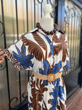 Cargar imagen en el visor de la galería, Vestido lino estampado floral con cinturón
