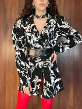 Cargar imagen en el visor de la galería, Vestido tipo blazer floral
