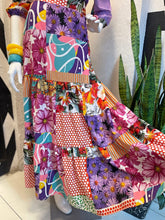 Cargar imagen en el visor de la galería, Set blusa &amp; maxi falda colores
