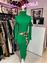 Cargar imagen en el visor de la galería, Vestido cuello alto verde
