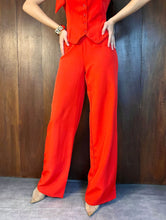 Cargar imagen en el visor de la galería, Set chaleco &amp; pantalón moños rojo

