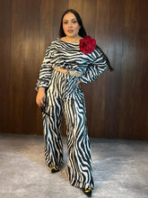 Cargar imagen en el visor de la galería, Set blusa &amp; pantalón zebra
