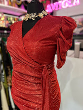 Cargar imagen en el visor de la galería, Vestido rojo glitter
