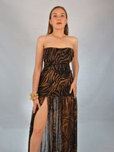Cargar imagen en el visor de la galería, Vestido mesh straple animal print
