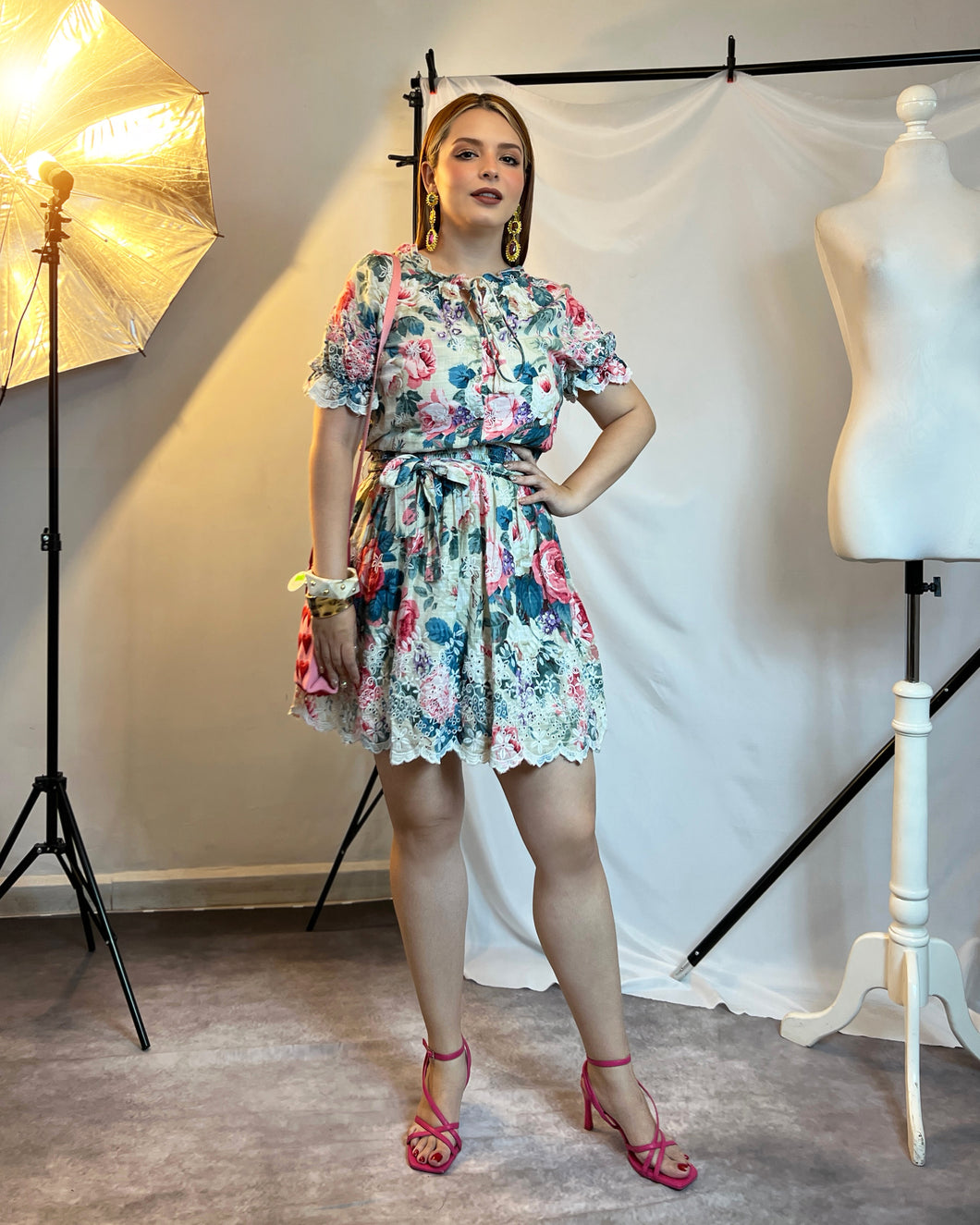 Vestido estampado floral pastel